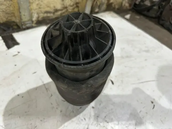 Mercedes Luftfjädring R310716403 Bak för W166 GLE 2016 image 4