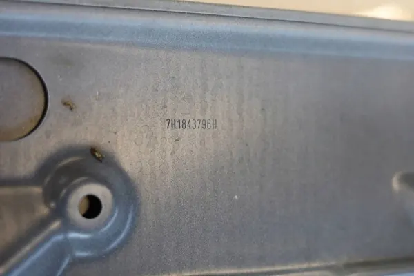 Right Door Rail Cover VW T5 T6 7H1843796H image 7