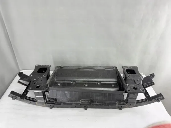 Viga do para-choques dianteiro MG4 OEM 10993002 - Usado image 6