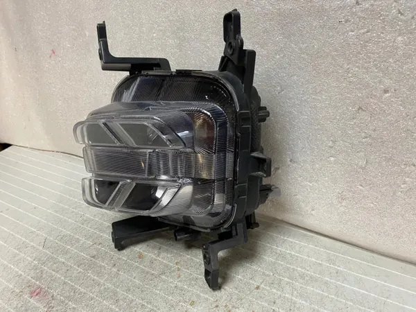 OEM 92201-F1600 Vasen LED-päiväajovalon Kia Sportage IV Lift image 4