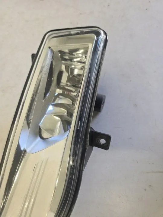 Farol Halogéneo Esquerdo OEM 90078634 para Nissan image 4