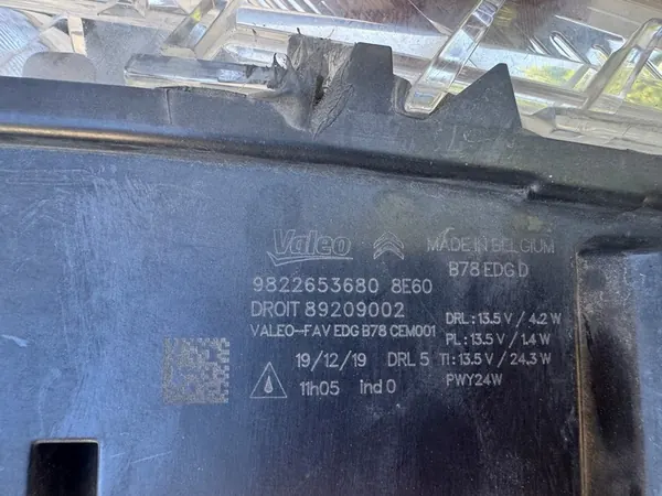 CITROEN C4 PICASSO II Halogeen Koplamp Rechts 9822653680 image 7