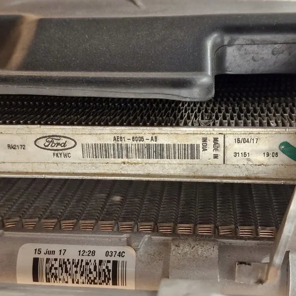 Complete radiator Ford Fiesta VI CB1 CCN image 9