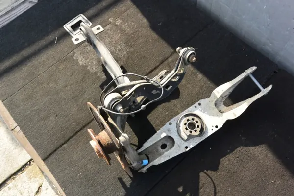 OEM ZWROTNICA WAHACZ LEWY TYŁ KOMPLET FWD Mercedes image 2