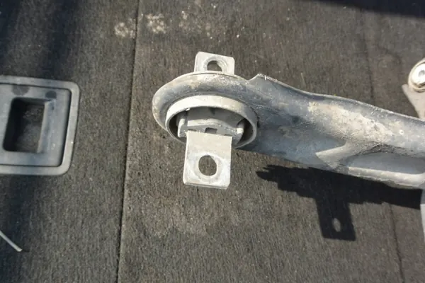 OEM ZWROTNICA WAHACZ LEWY TYŁ KOMPLET FWD Mercedes image 6