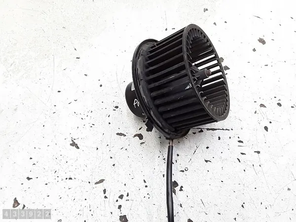 Moteur de souffleur de chauffage VW Transporter T4 701819021b image 2
