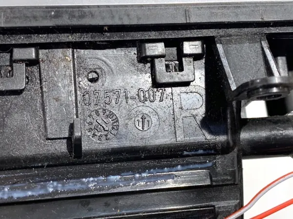 Fram ventilationsgallret OEM 16828110 BMW F07 image 6