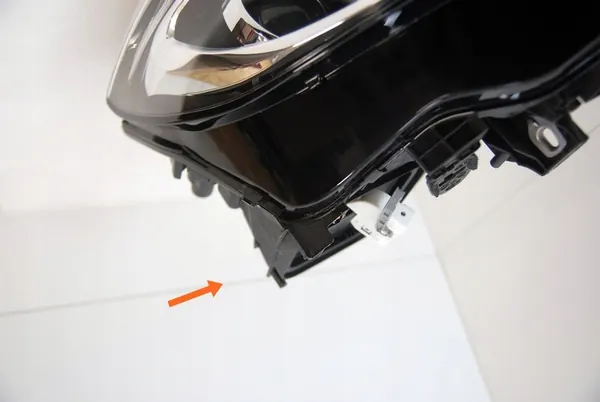 MERCEDES GLA X156 Rechter Bi-Xenon Koplamp image 7