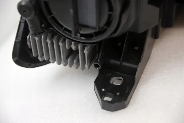 MERCEDES GLA X156 Rechter Bi-Xenon Koplamp image 9