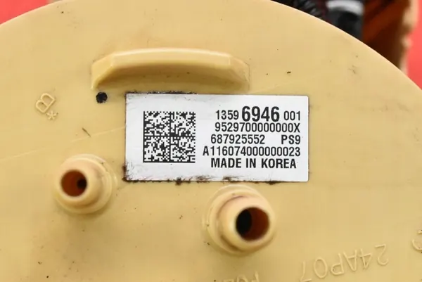 Polttoainepumppu Opel Zafira C 1.6 CDTI 13596946 image 7