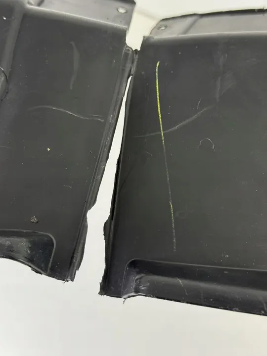 Front Right Wheel Arch Toyota Auris II E18 12- 53876-02460 image 7