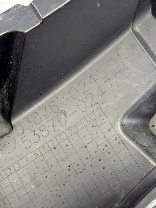 Front Right Wheel Arch Toyota Auris II E18 12- 53876-02460 image 8