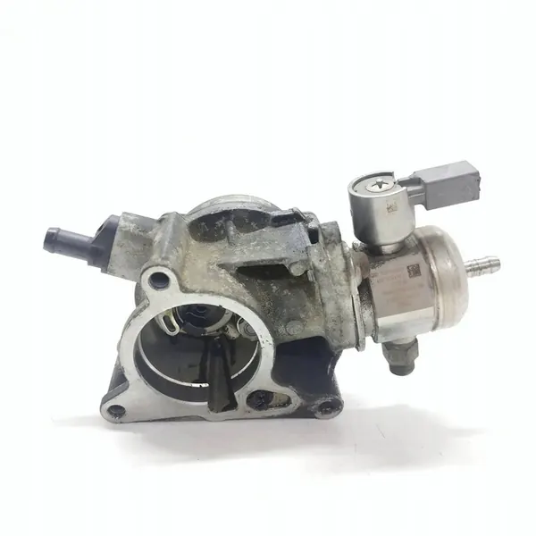 Imupumppu Audi A3 S3 Sportback 8P 2007 OEM 06H127025E image 7