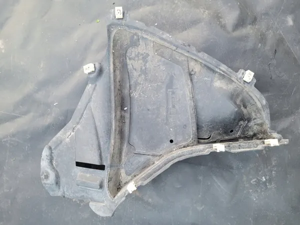 BMW 5 G30/G31 Oikea etulokasuoja OEM 51718060032 image 2