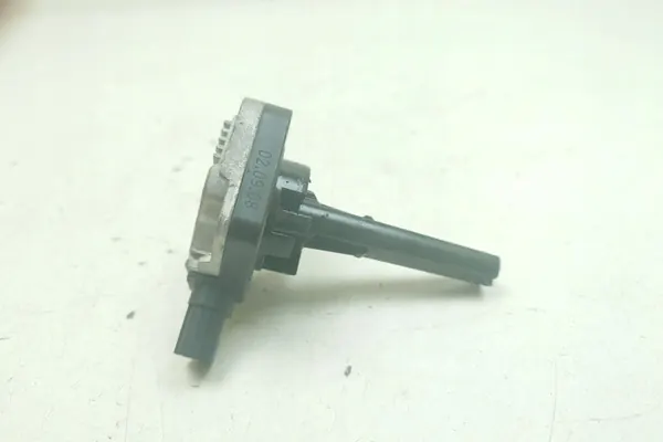 Capteur de niveau d'huile Honda Accord 2009 6PR00923700 image 3