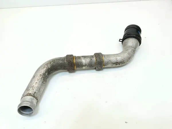 VW GOLF III 92-99 5D INTERCOOLERSCHLAUCH image 2