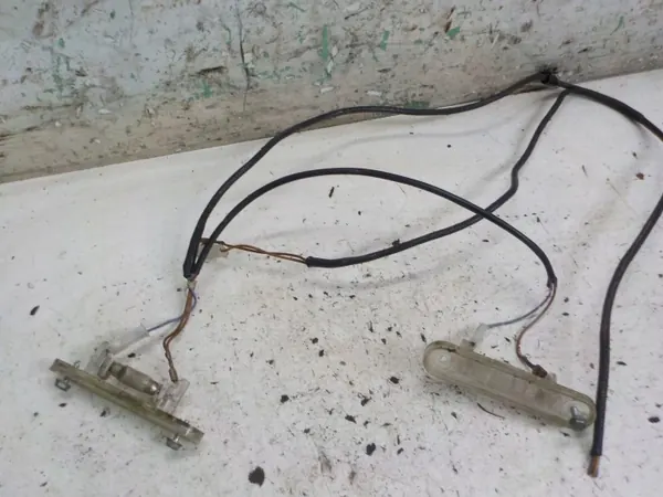 W124 LAMPKA TABLICY OEM Luz Painel - Usado image 2