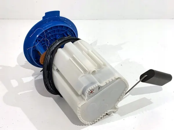 Brandstofpomp VW Touran 1.8 180PK Elektrisch, OEM image 2
