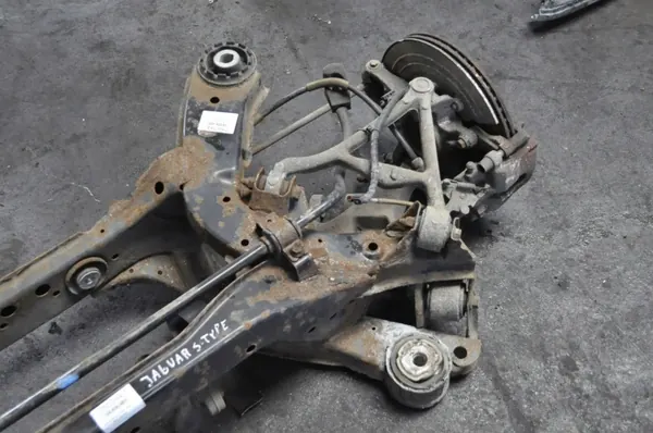 Jaguar S-Type 2.7 Achterophanging Balk OEM 250294 image 6