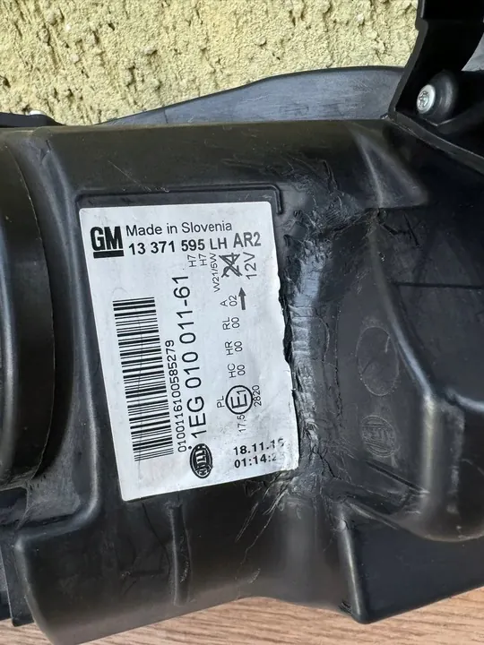 VASEN ETULAMPPU OPEL ASTRA J IV 4 12- LIFT 13371595 image 7