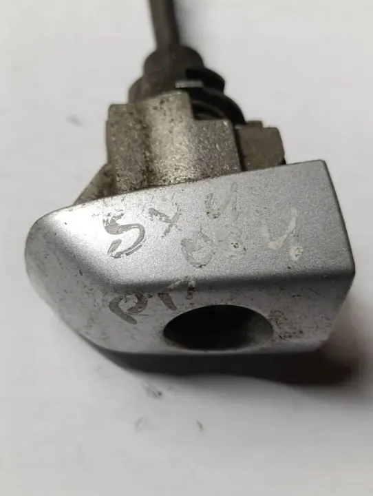 Schlosseinsatz vorne rechts Suzuki SX4 06-14 OEM sx4 image 3