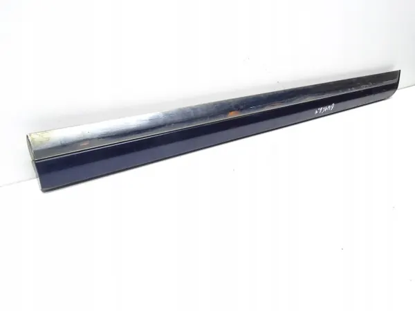 OEM 3AA854949A Linke Hintere Türleiste VW Passat B7 image 3