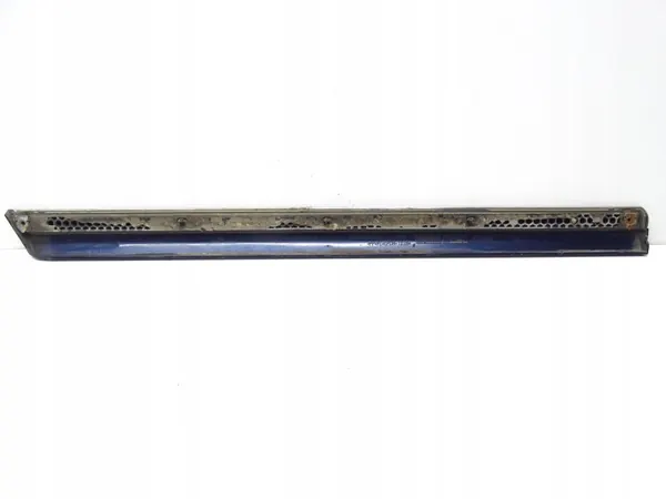 OEM 3AA854949A Linke Hintere Türleiste VW Passat B7 image 4