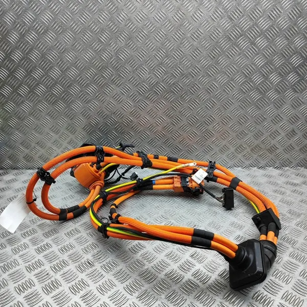 Mercedes-Benz EQA Battery Charging Cable A2435407013 image 4