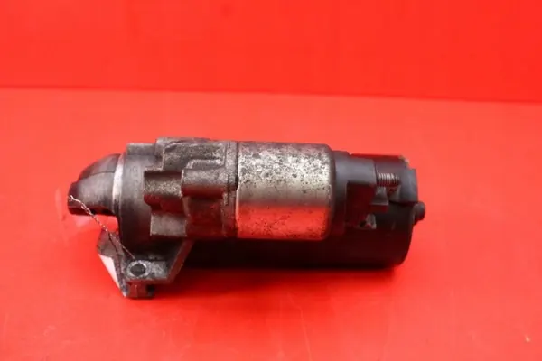 Motor de arranque BMW E90 E91 2.0 D 143CV 08-13 image 3