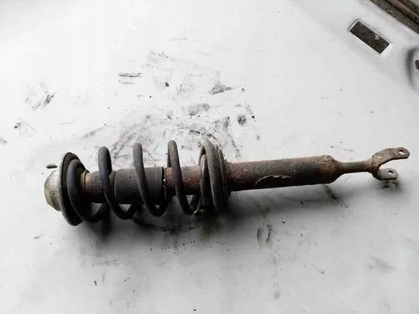 Ammortizzatore anteriore sinistro VW PASSAT VARIANT B5 image 2