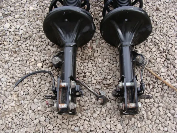 Set Ammortizzatori Posteriori Sportage II Tucson I 4WD image 2