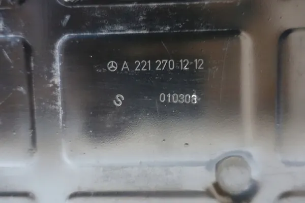 Mercedes w211 w221 w219 oil pan 7G 2212701212 image 3