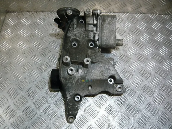 Öljysuodattimen Pohja OEM 06J903143S Audi VW 1.8 TFSI image 2