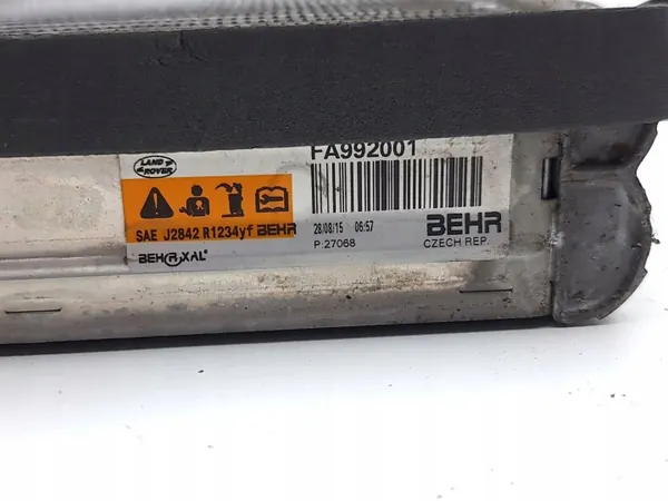 Núcleo do Aquecedor Land Rover OEM FA992001 - Usado image 6