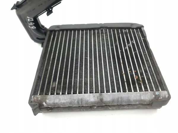 Núcleo do Aquecedor Land Rover OEM FA992001 - Usado image 7