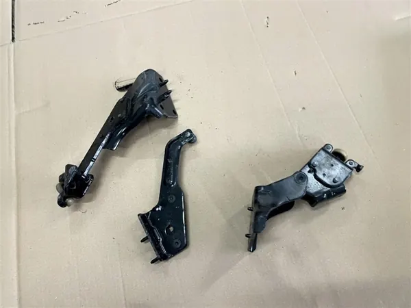 Conjunto roletes guia porta corrediça direita OEM 745966766R image 5