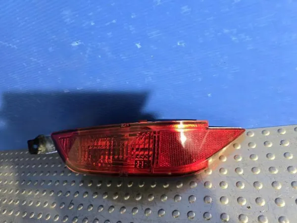 Lanterna de neblina traseira esquerda Ford C-MAX II 8A61-15K273-AD image 5