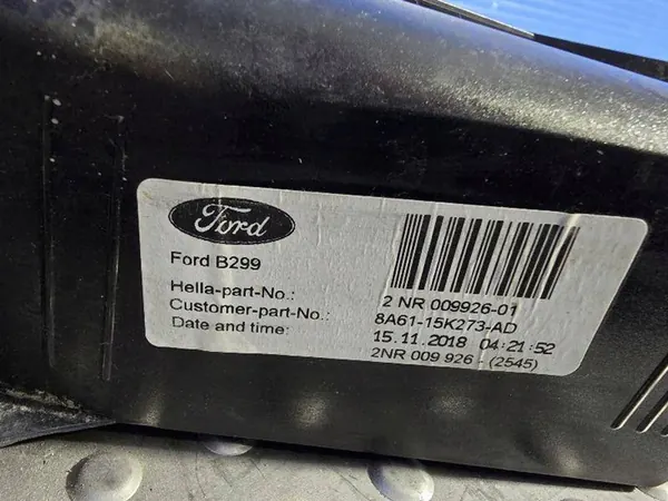 Lanterna de neblina traseira esquerda Ford C-MAX II 8A61-15K273-AD image 9