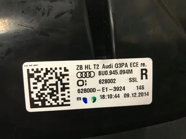 AUDI Q3 8U LIFT Lámpara Trasera Derecha 8U0945094M image 5