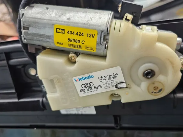 Webasto Schiebedachmotor OEM 4B0959591A für Audi 100 A6 C5 image 6