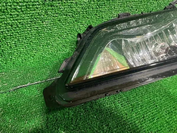 Farol de Neblina Halógeno Skoda Fabia IV Direito Dianteiro 6VA941700 image 2