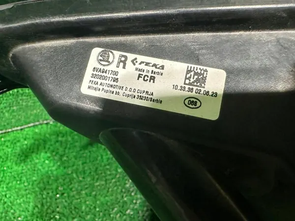 Farol de Neblina Halógeno Skoda Fabia IV Direito Dianteiro 6VA941700 image 7