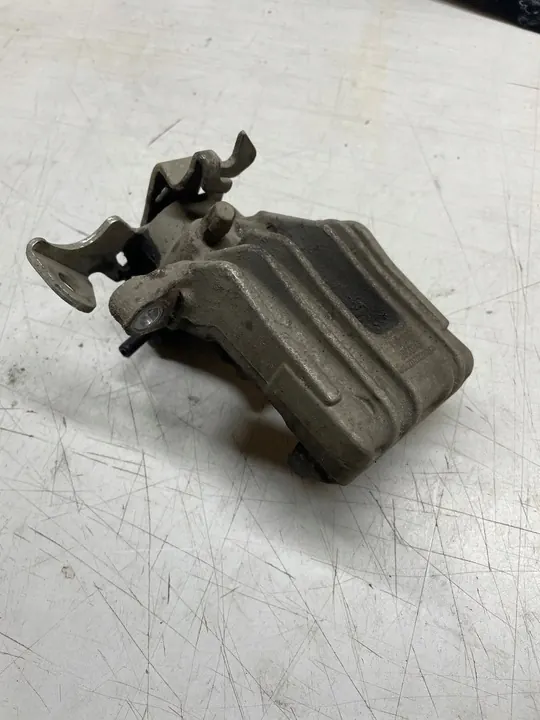 AUDI A6 C5 2.4 V6 Linker Hinterer Bremssattel image 2