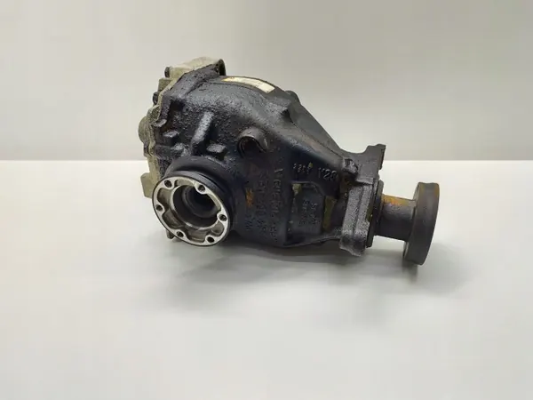 OEM 7560604 Taka-akselin tasauspyörästö BMW 5 E60/E61 image 6