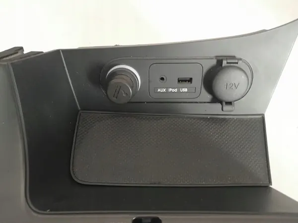 Cadre Levier Vitesse Kia Optima 2012 OEM 84651-2T040 image 3