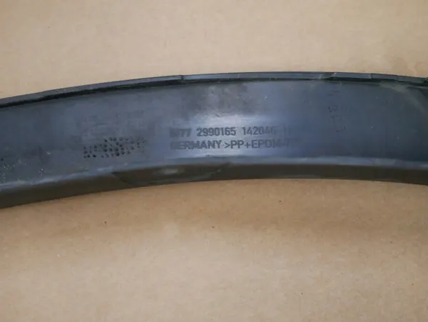 BMW X1 E84 Voor Linker Spatbord Strip OEM 2990165 image 3