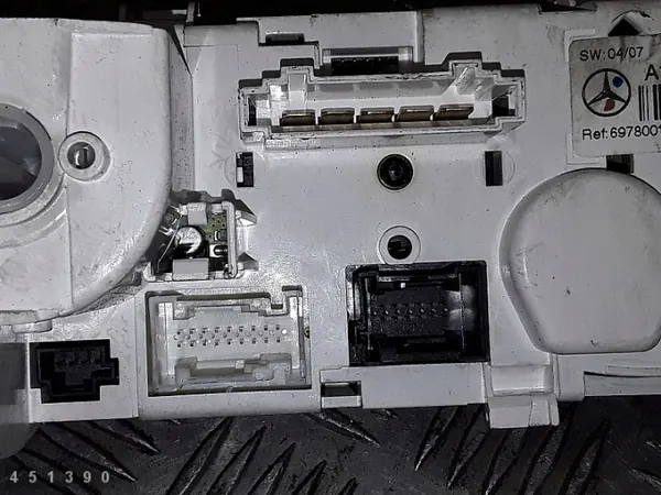 Módulo climatização Mercedes Classe A OEM a1698302285 image 5