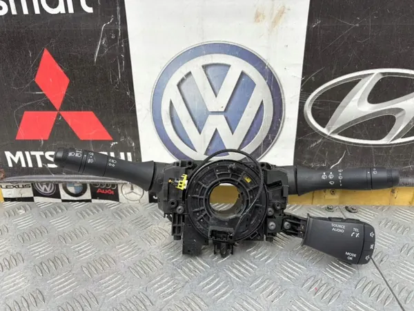 Dacia Duster II Schalterband 255678207R image 2