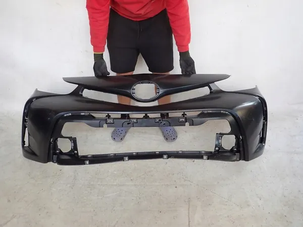 TOYOTA PRIUS + PLUS LIFT 2015 - PARAURTI ANTERIORE image 2