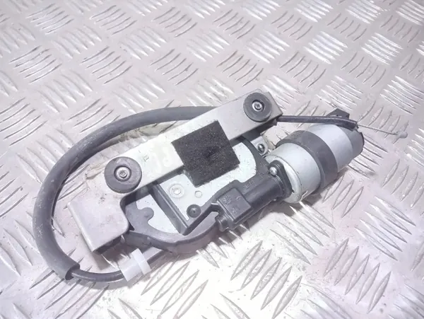 Framsätesmotor höger OEM 8303000 Audi A4 S4 B6 image 3